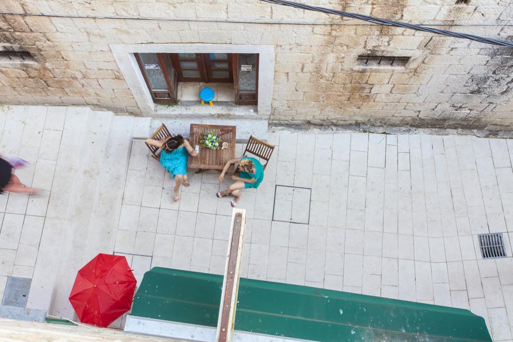 Carolija Apartment Макарска Номер фото